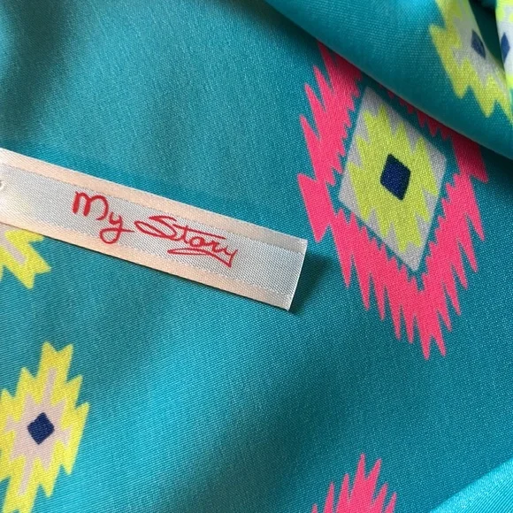 Women’s dress - Picture 2 of 5